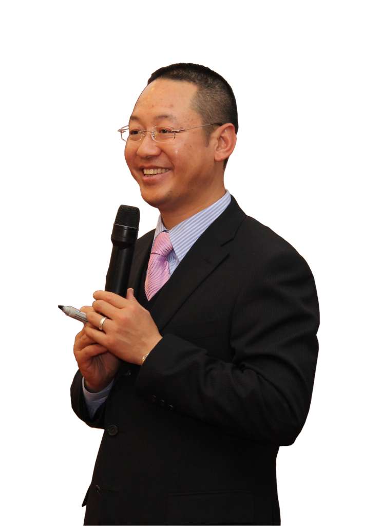 李海龙--教练式管理专家,拥有超过10年的企业管理和企业心理辅导实践