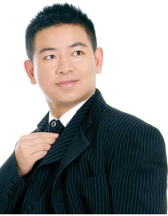 邹文强老师-知名的企业中基层管理人员培训导师,被业内誉为基层管理者